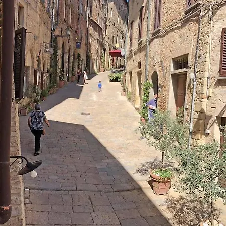 Casa Alberi * Volterra