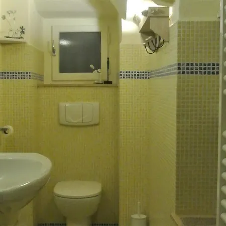 Casa Alberi アパート ヴォルテッラ