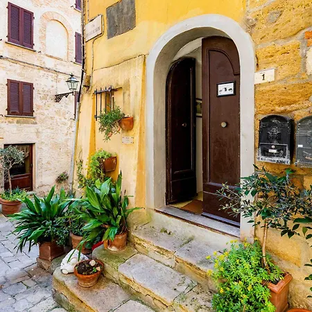 Casa Alberi דירה *